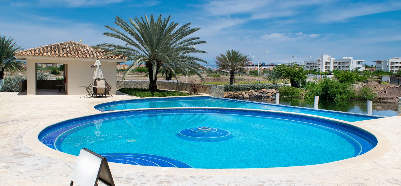 CARENERO YACHT CLUB, Venta de Apartamento, Lecheria