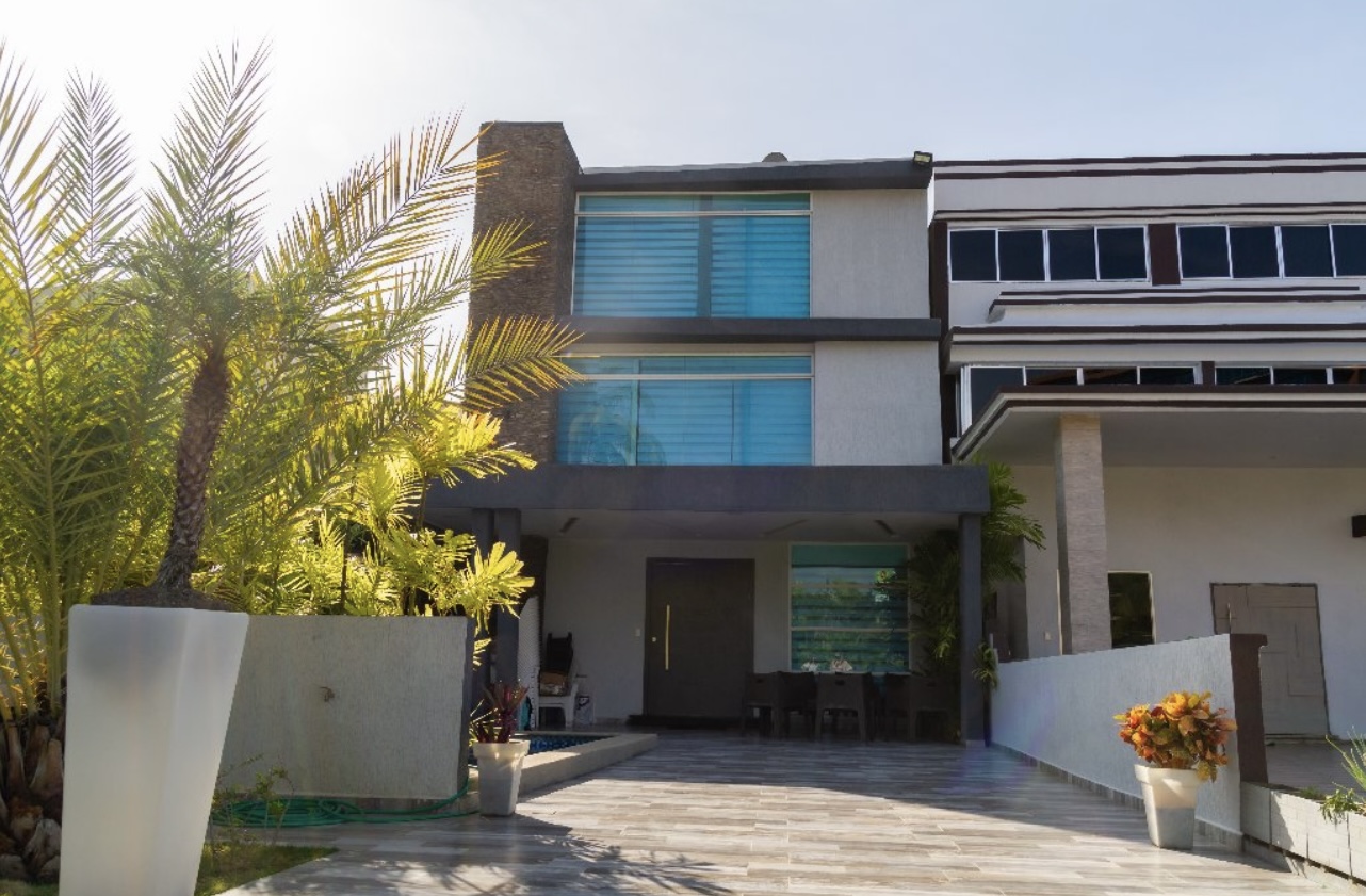 Palafito CASAS BOTE B, Venta de Casa, Lecheria