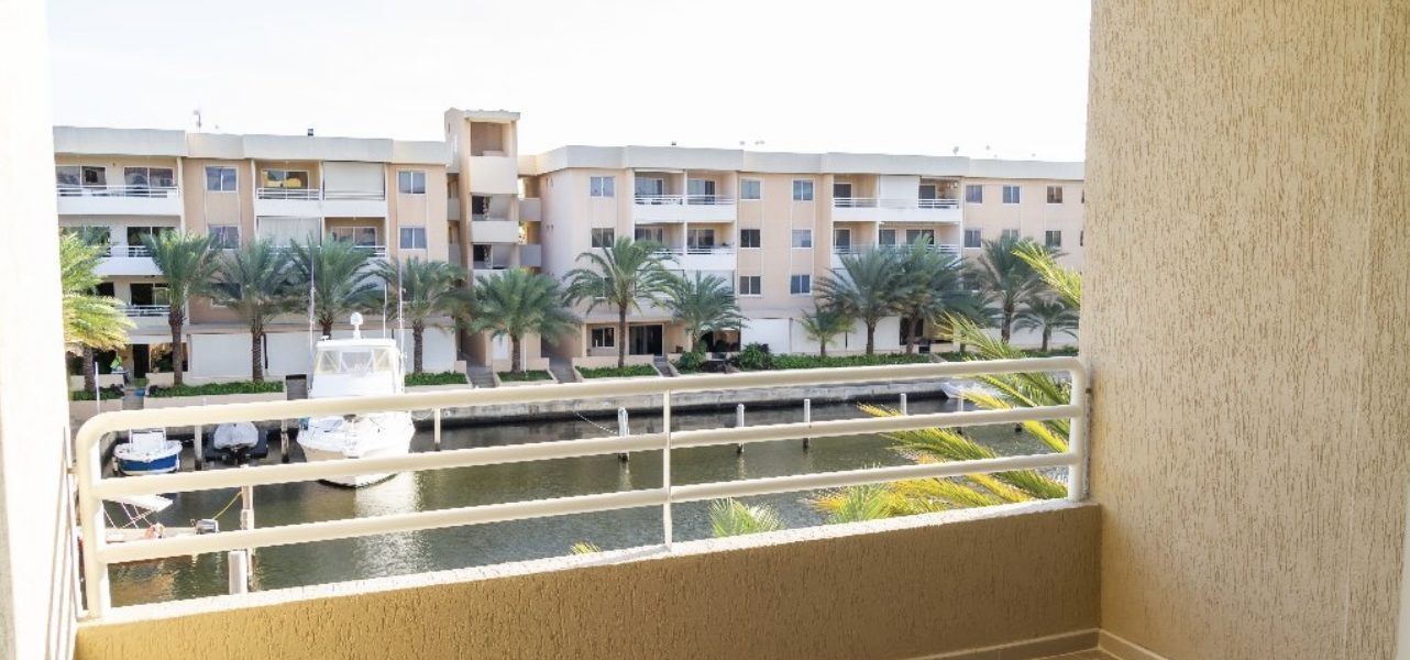 ESTURION YACHT CLUB, Venta de Apartamento, Lecheria