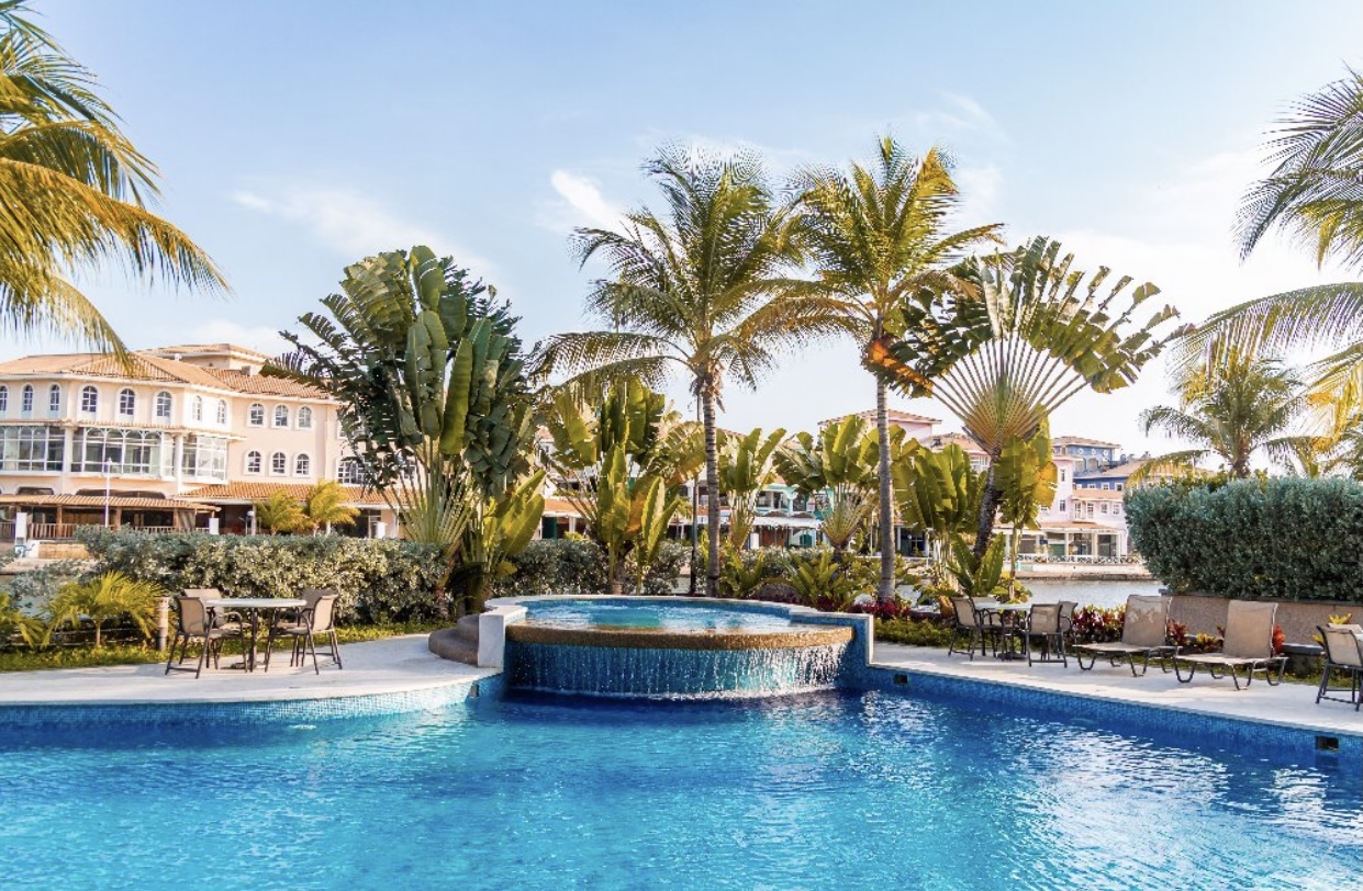 SIETE MARES YACHT CLUB, Venta de Apartamento, Lecheria