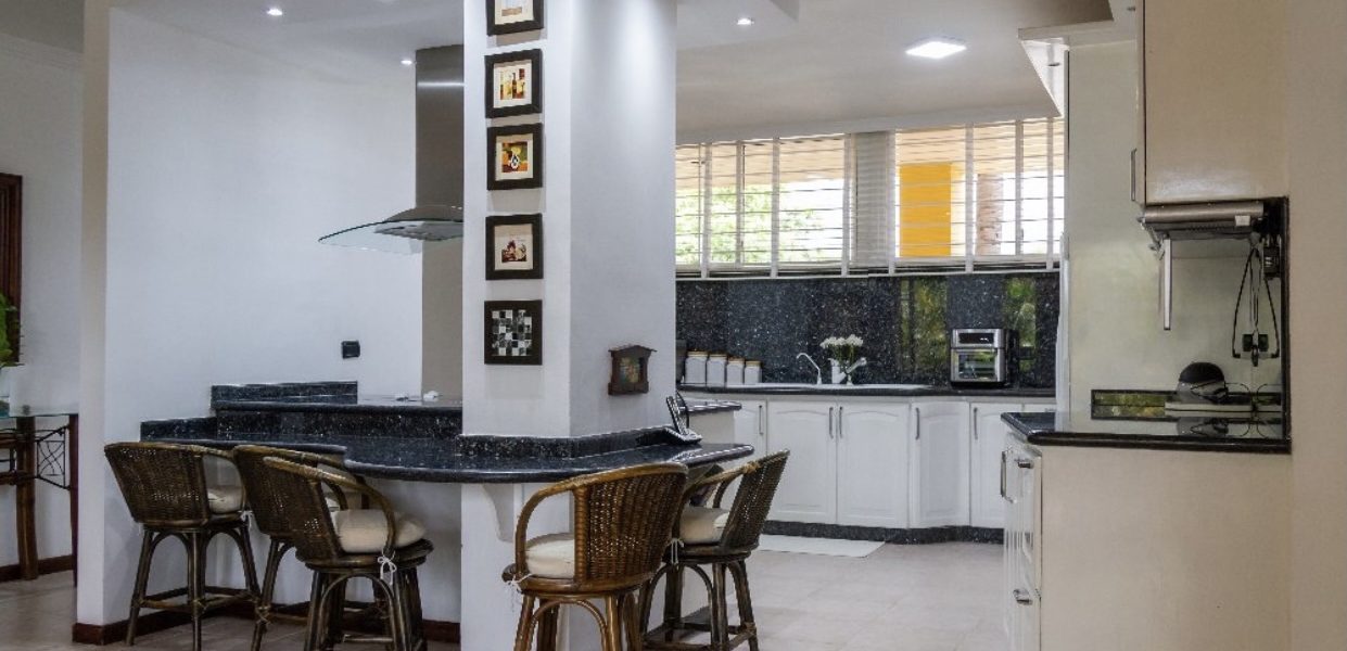 LAS MARINAS, Alquiler o Venta de Apartamento, Lecheria