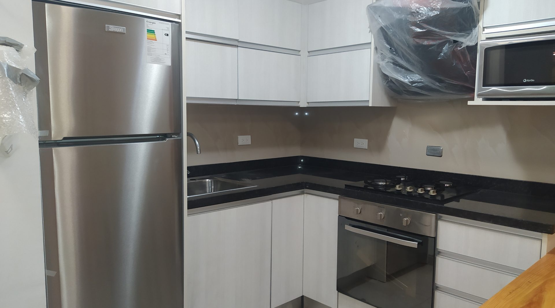 Apartamento en Alquiler, Conjunto Residencial ENTREMARES, Lecheria, Anzoategui